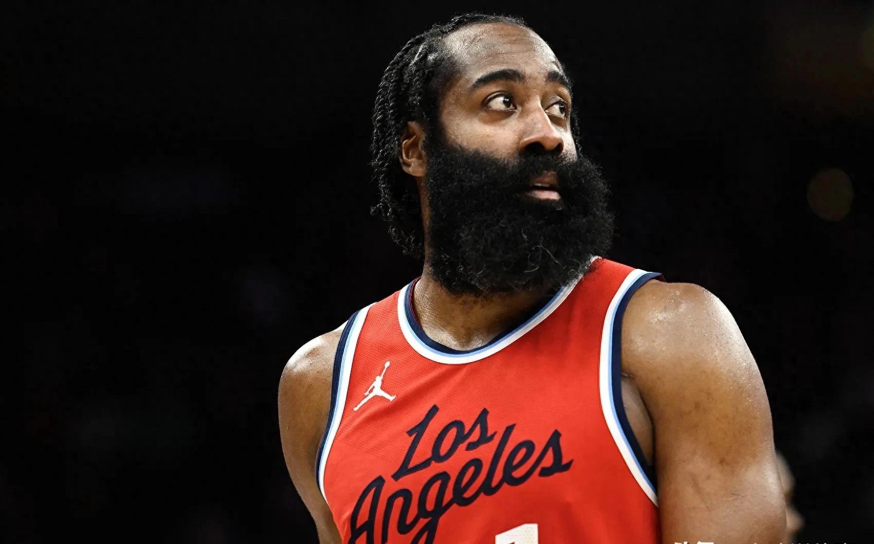 关于快船擒下尼克斯,哈雷尔白边投篮实力深厚的信息 关于快船擒下尼克斯,哈雷尔白边投篮实力深厚的信息