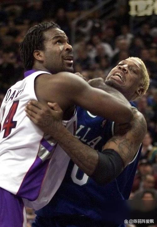 包含精英球员实力搏击,篮球赛事令人沉迷为之的词条 包含精英球员实力搏击,篮球赛事令人沉迷为之的词条