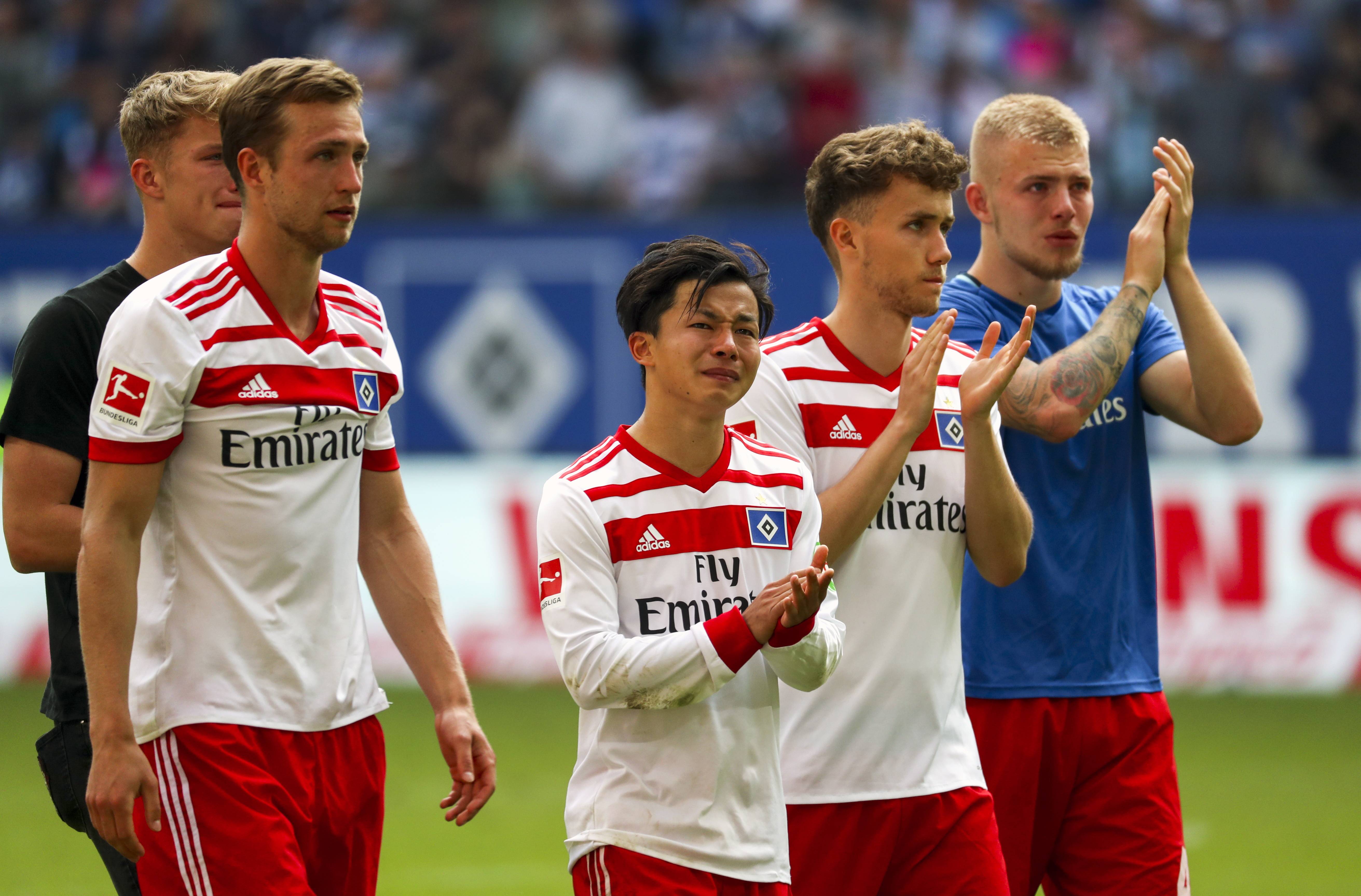 包含汉堡战胜柏林赫塔,取得关键胜利的词条 包含汉堡战胜柏林赫塔,取得关键胜利的词条