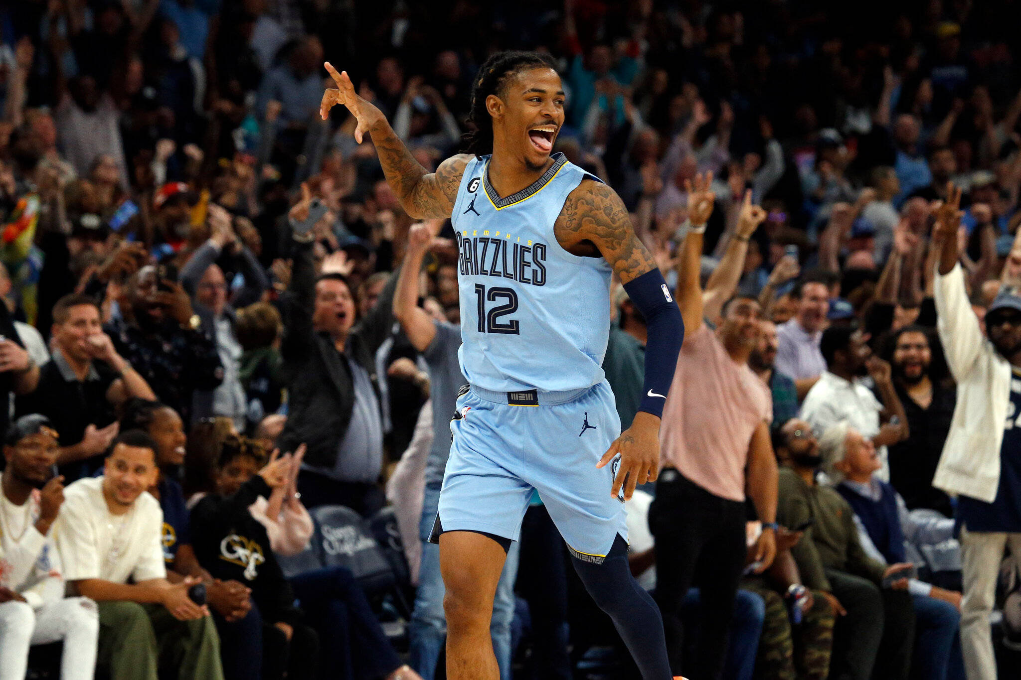 西部球队面临新赛季挑战,实力有望获得提升 西部球队面临新赛季挑战,实力有望获得提升