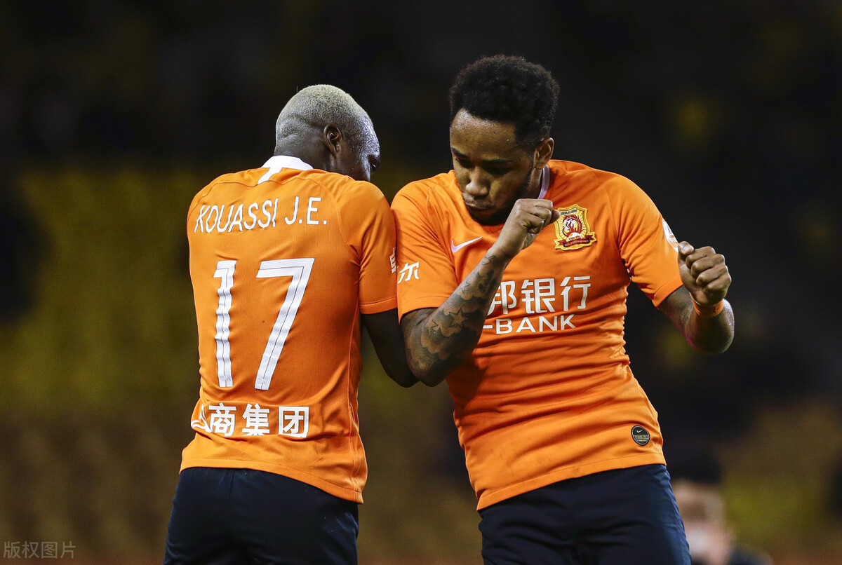 球队进行外援换血,希望重回巅峰 球队进行外援换血,希望重回巅峰